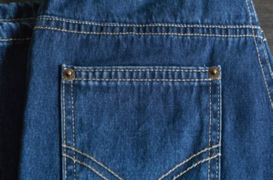 富怡自動打腰頭扣機 & 富怡自動打鉚釘機