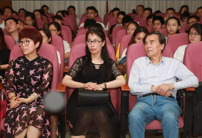 富怡全國十佳服裝制版師大賽預(yù)備會(huì)現(xiàn)場(chǎng) 富怡全國十佳服裝制版師大賽預(yù)備會(huì)現(xiàn)場(chǎng)