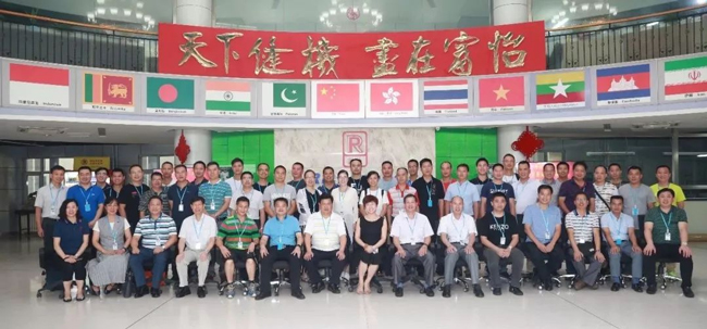 華盛集團與富怡集團合影 13.jpg