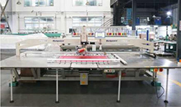 富怡全自動(dòng)360°臂橋式皮革縫紉機(jī) 富怡全自動(dòng)360°臂橋式皮革縫紉機(jī)