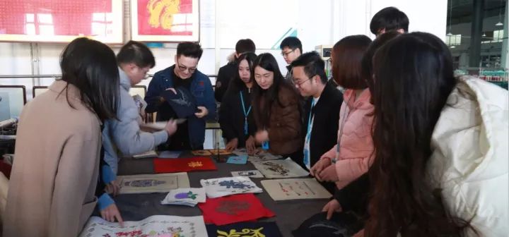 中原工學(xué)院同學(xué)來到富怡集團(tuán)實(shí)習(xí)培訓(xùn) 中原工學(xué)院同學(xué)來到富怡集團(tuán)實(shí)習(xí)培訓(xùn)